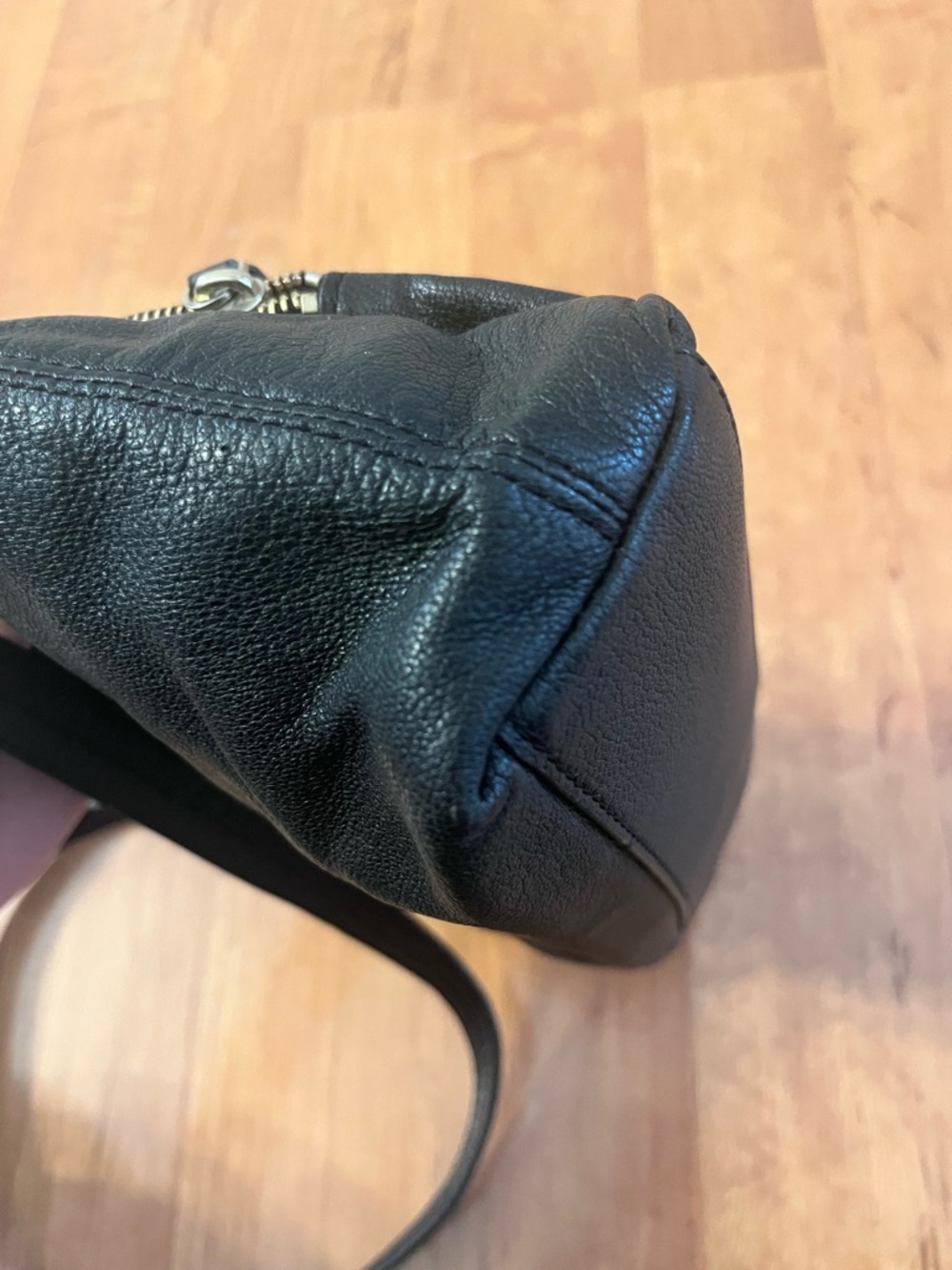 Kate Spade Black Leather Shoulder Crossbody - Picture 4 of 11
